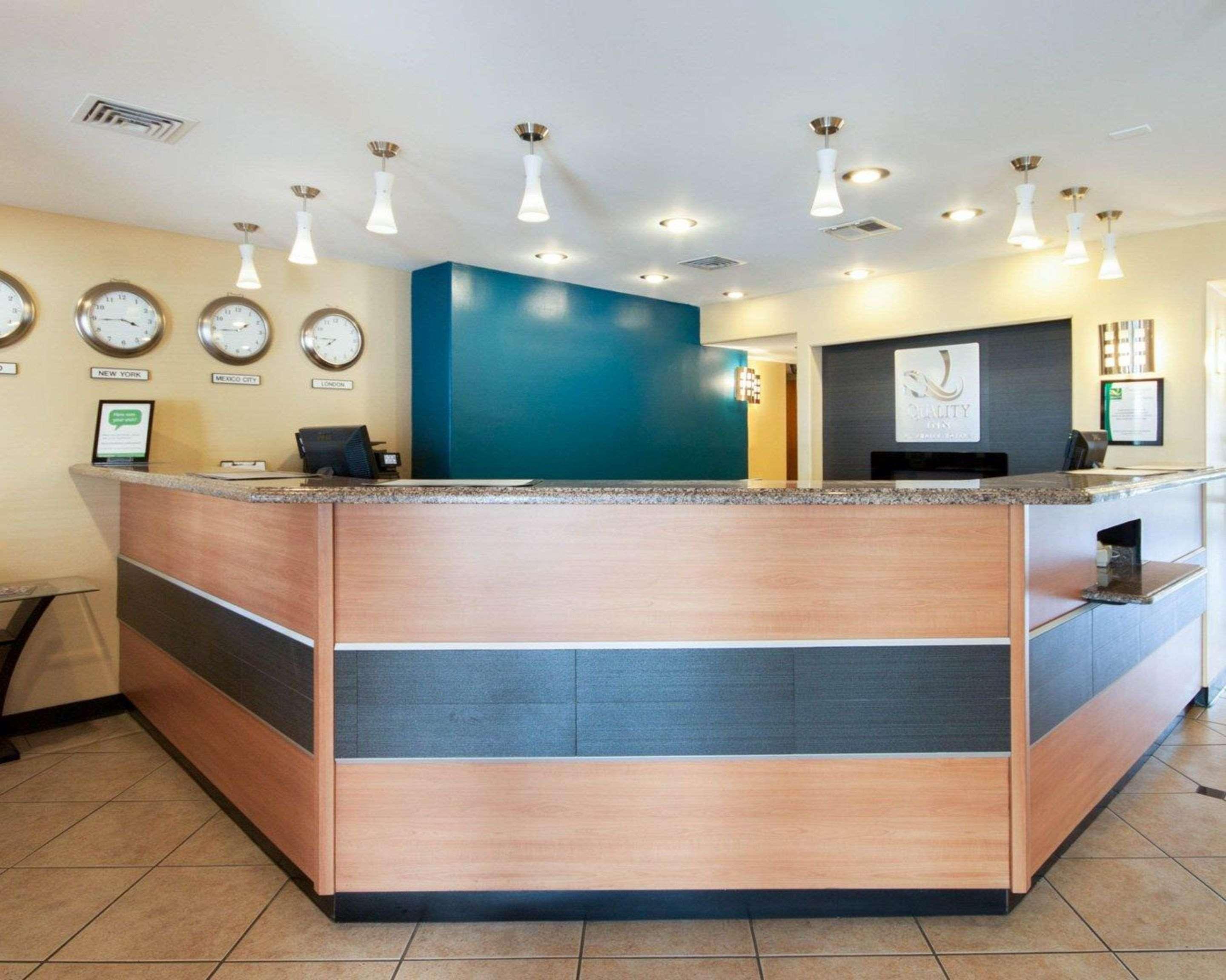 Quality Inn Airport East Ел Пасо Екстериор снимка