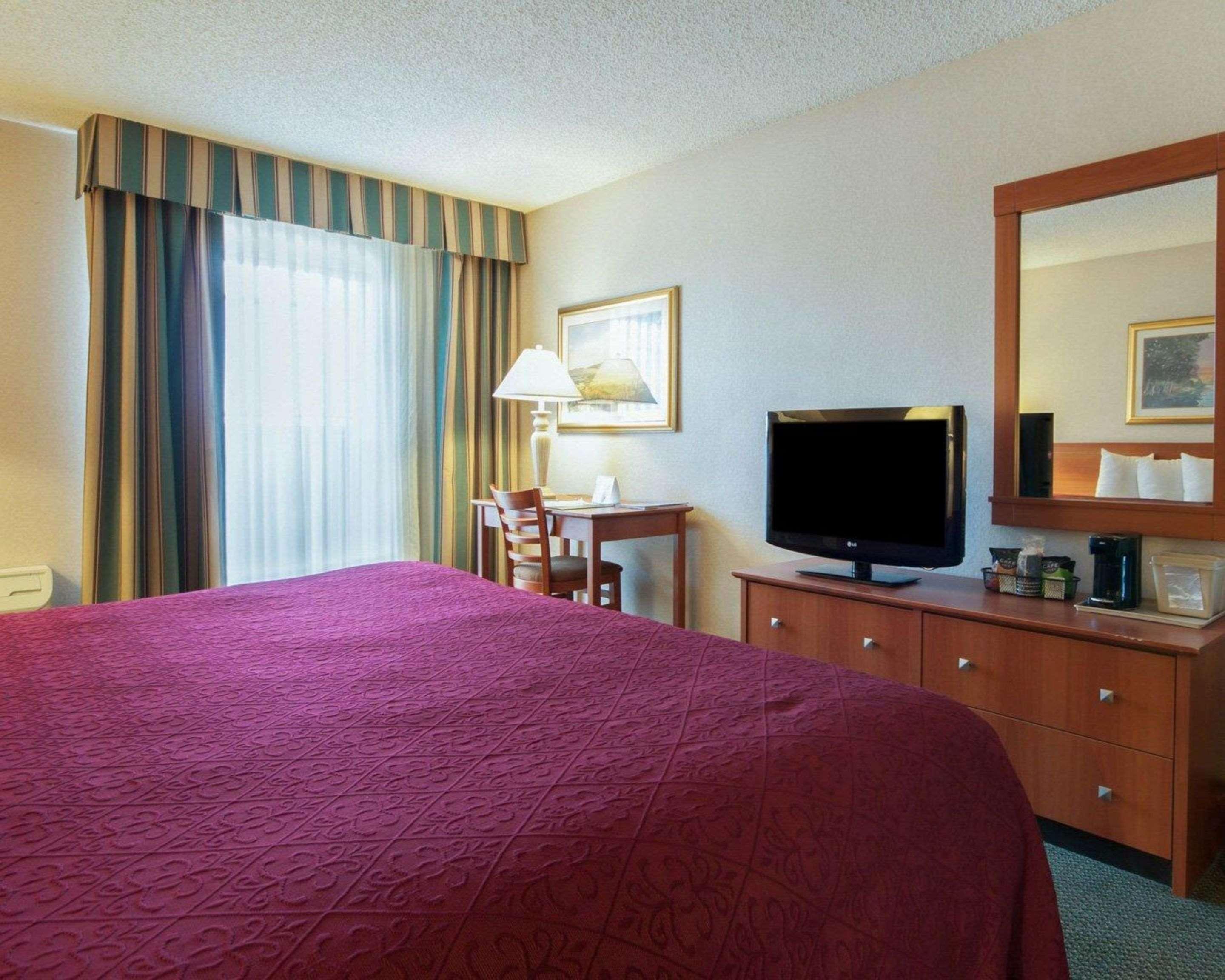 Quality Inn Airport East Ел Пасо Екстериор снимка