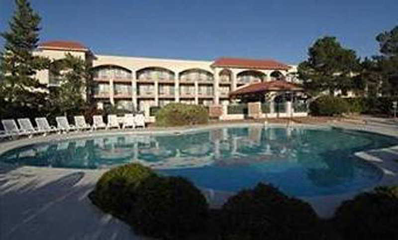 Quality Inn Airport East Ел Пасо Съоръжения снимка